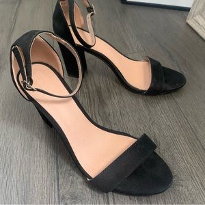 MADDEN GIRL BEELLA BLOCK HEELS